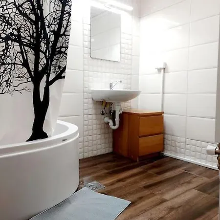 Urban Escape Chic