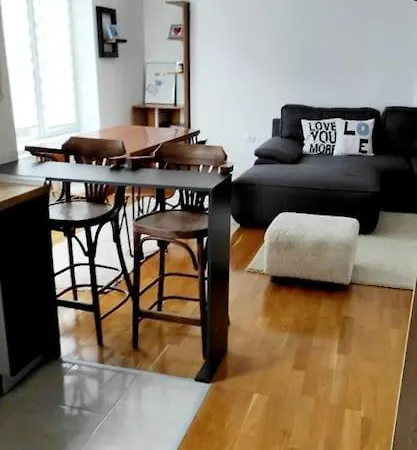 Apartment Urban Escape Chic *